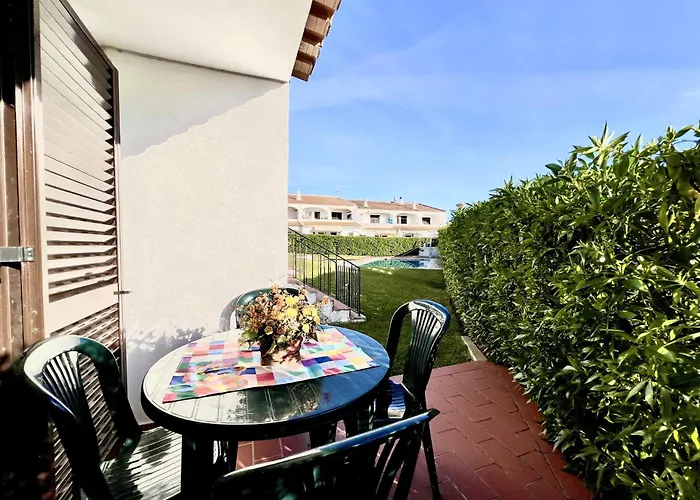 Vilamoura Classic 2 With Pool By Homing