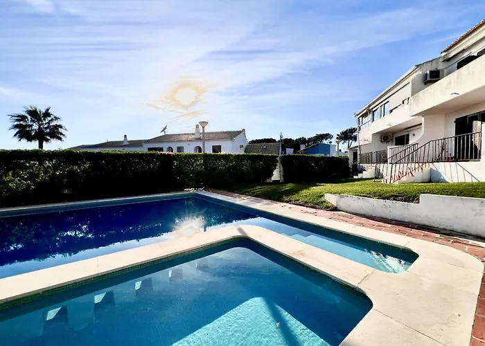 Vilamoura Classic 2 With Pool By Homing Apartmán *